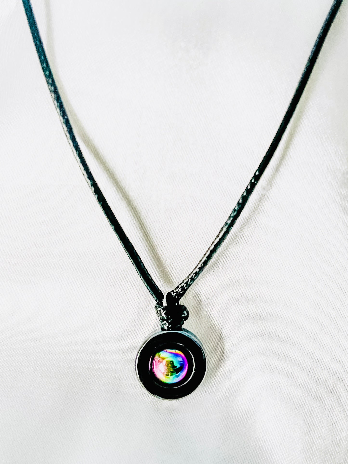 Hematite fidget spinner necklace