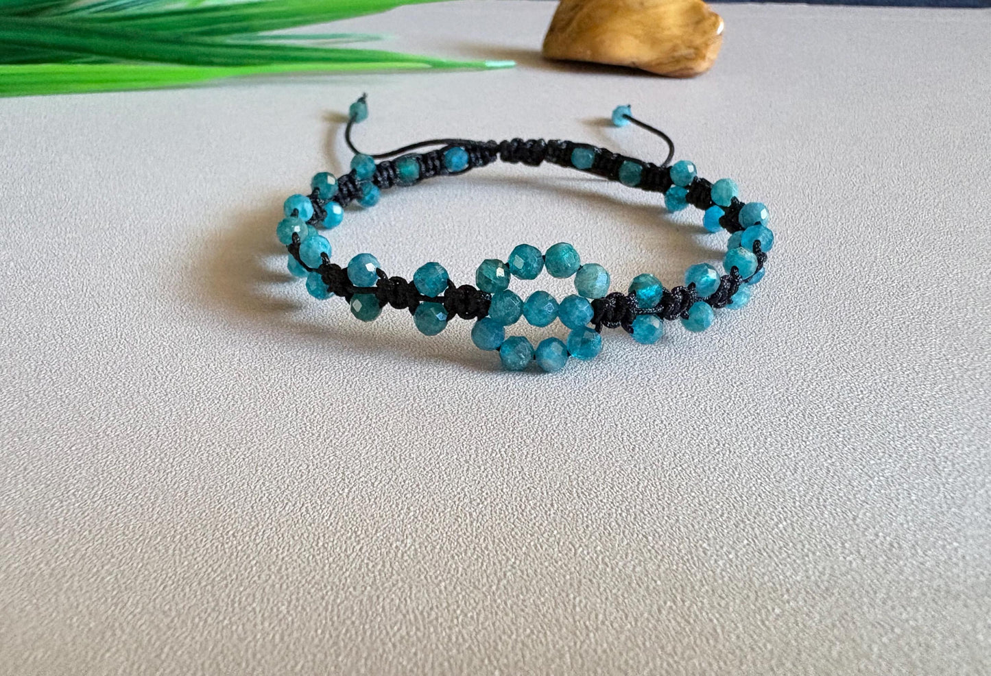 Blue Apatite Macrame Bracelet – Handmade Boho Crystal Jewelry