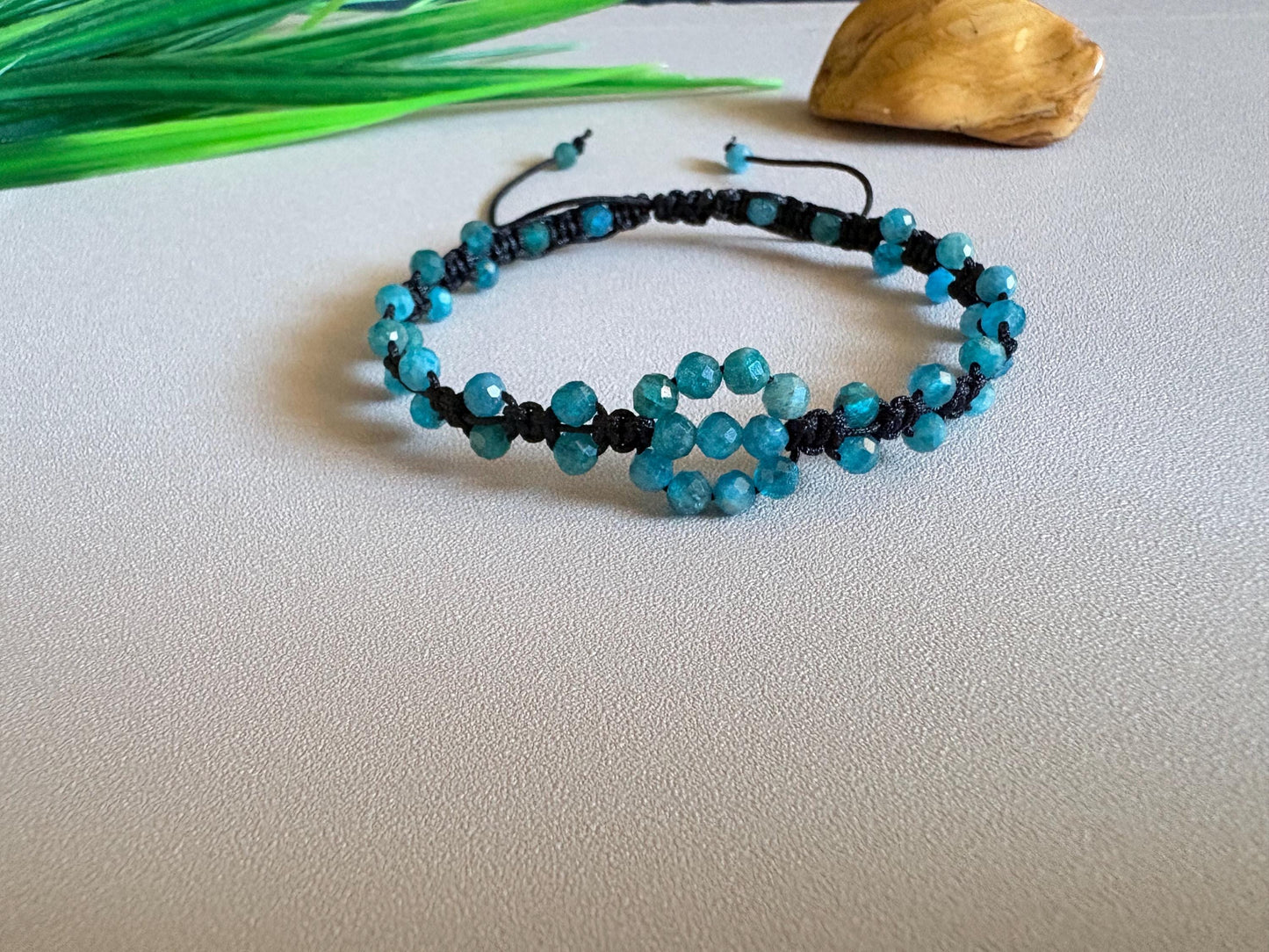 Blue Apatite Macrame Bracelet – Handmade Boho Crystal Jewelry
